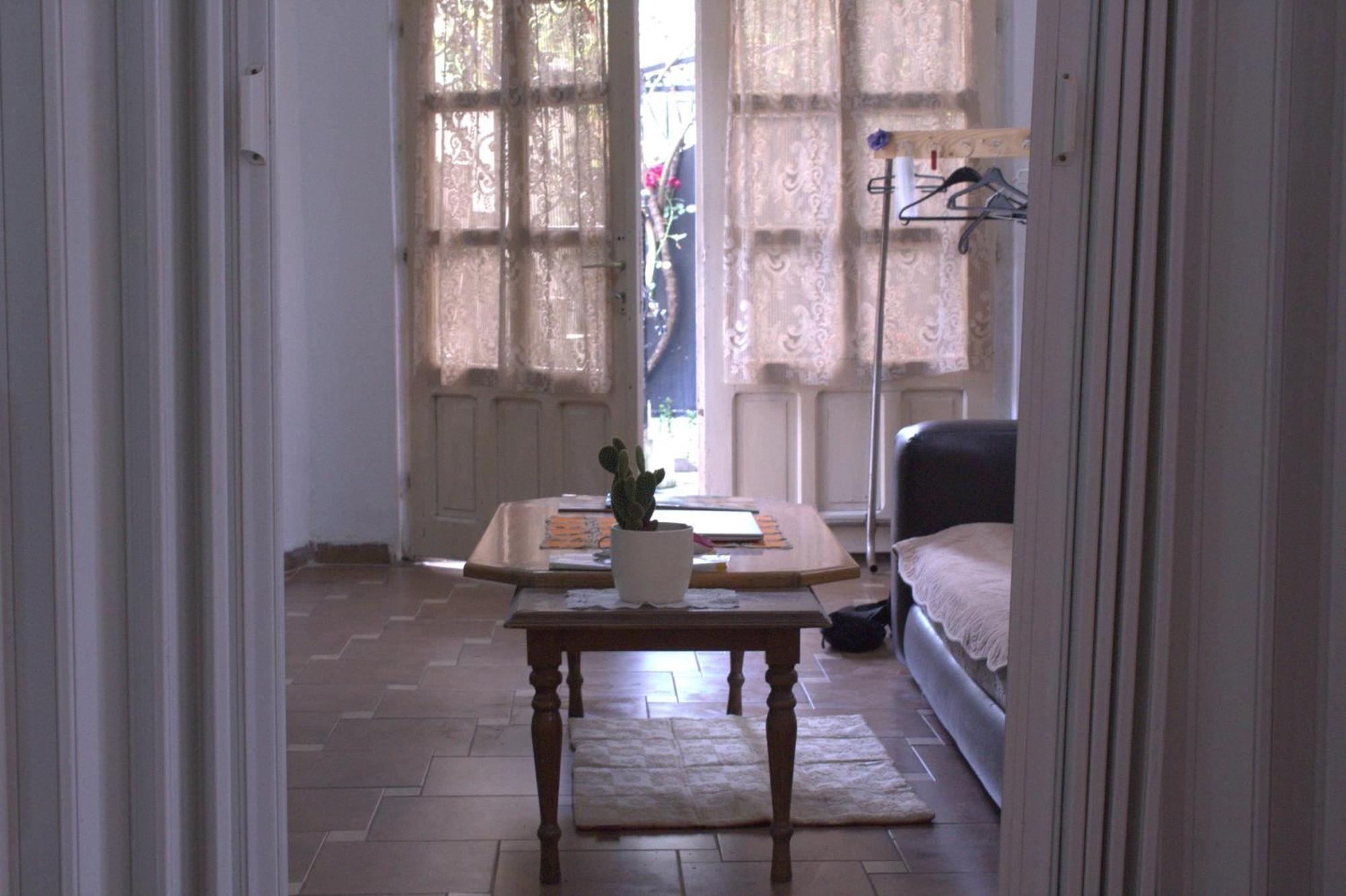 Bed and Breakfast Adem'S Cozy Terrace Retreat à Skopje Extérieur photo